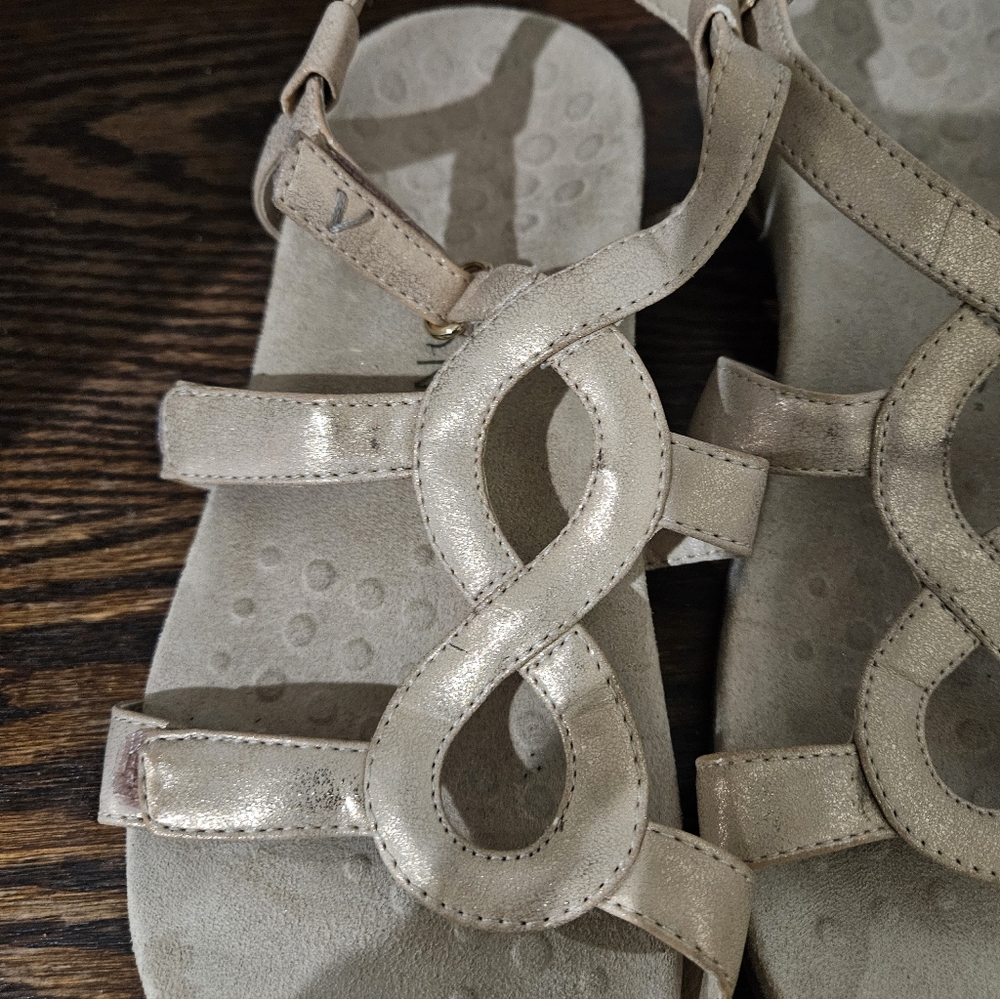 Vionics Sandals Great Condition Size 7 (Bin12) - Picture 5 of 6